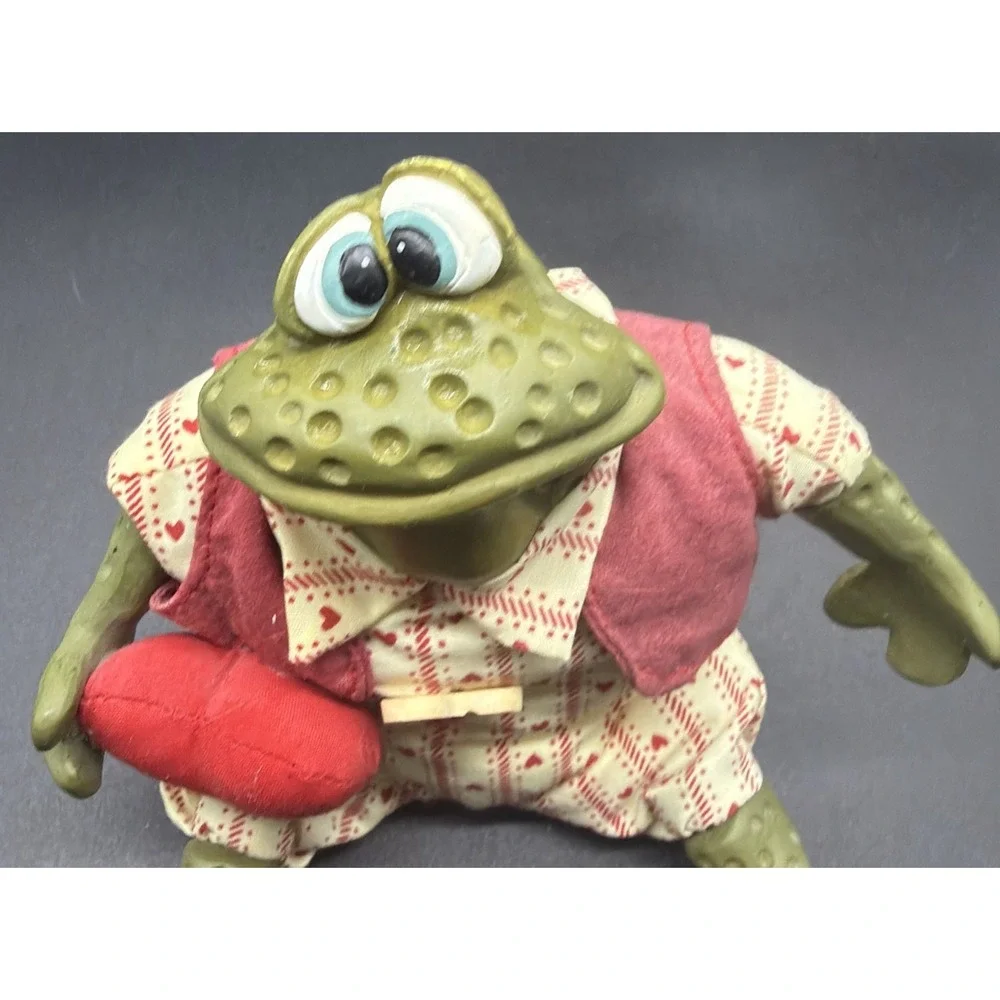 Valentino Frog Shelf Sitter Russ Berrie Kathleen Kelly's Frog 422L With Tag VTG